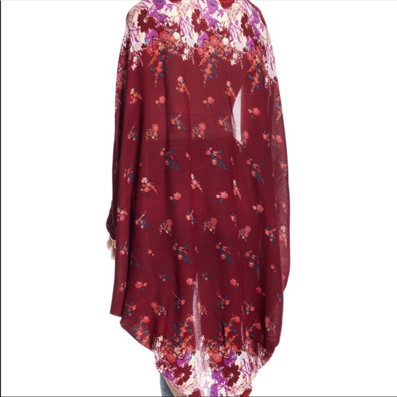 Free People Bali Wrapped in Blooms Shawl - Picture 8 of 8